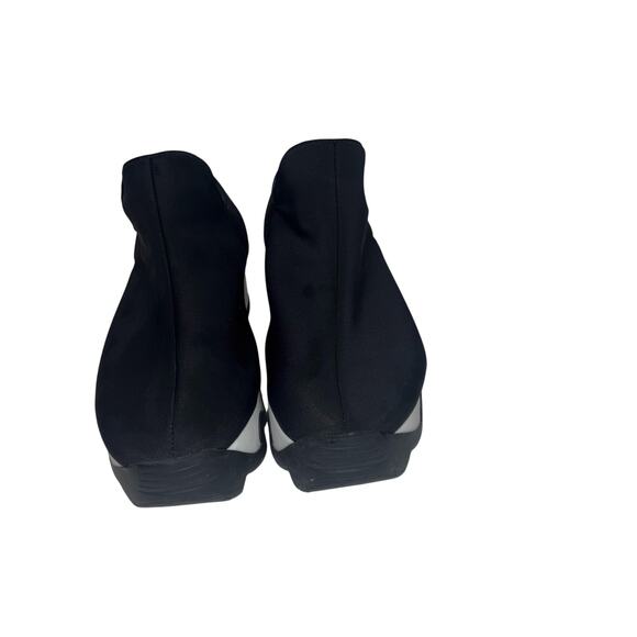 iRi Wes Neoprene Sneakers- Black and White with Black Outline- Size 38 1/2 - Picture 8 of 13